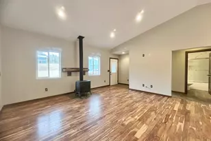 19400 S Frank Rd, Colton, OR 97017 - Photo 10