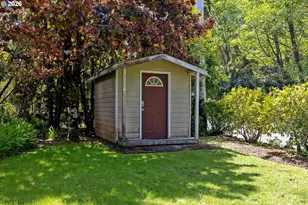 2750 NE Harney Dr, Newport, OR 97365 - Photo 38
