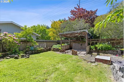 2750 NE Harney Dr, Newport, OR 97365 - Photo 36