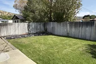 311 NW 3rd Ave, John Day, OR 97845 - Photo 12