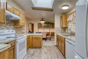51560 SE 6th St, Scappoose, OR 97056 - Photo 12