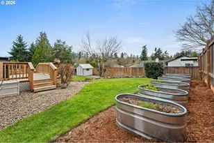 8825 SW Sorrento Rd, Beaverton, OR 97008 - Photo 36