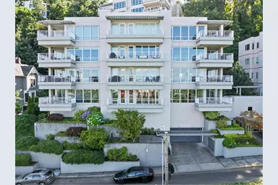 2020 SW Market Street Dr #102, Portland, OR 97201 - Photo 1