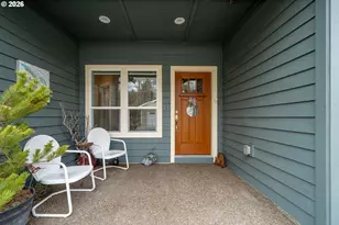 325 N Juniper Ct, Rockaway Beach, OR 97136 - Photo 4