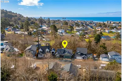 325 N Juniper Ct, Rockaway Beach, OR 97136 - Photo 4