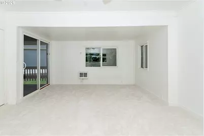 5170 Grand Ave #38, Florence, OR 97439 - Photo 8