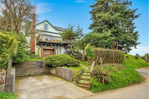 240 Lincoln St, Astoria, OR 97103 - Photo 34