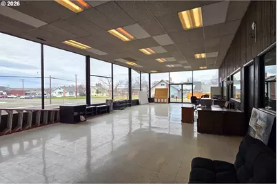 202 E North St, Enterprise, OR 97828 - Photo 2