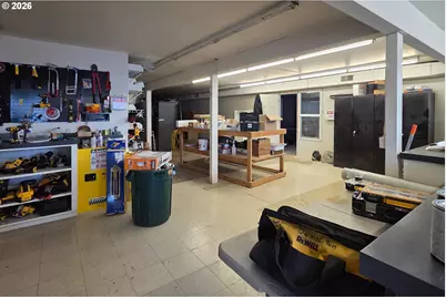 202 E North St, Enterprise, OR 97828 - Photo 12