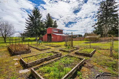 14830 NW Gillihan Rd, Portland, OR 97231 - Photo 40