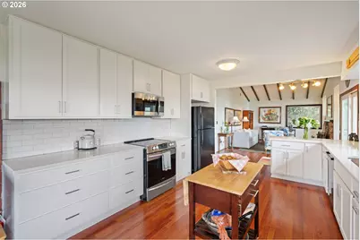 14830 NW Gillihan Rd, Portland, OR 97231 - Photo 16
