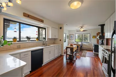 14830 NW Gillihan Rd, Portland, OR 97231 - Photo 16