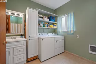 14830 NW Gillihan Rd, Portland, OR 97231 - Photo 30