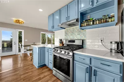 8901 Beacon Ave, Vancouver, WA 98664 - Photo 12