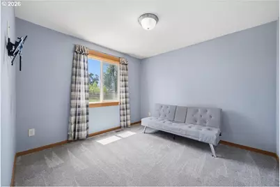 13032 Brookside Dr, Aurora, OR 97002 - Photo 20