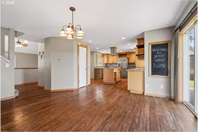 13032 Brookside Dr, Aurora, OR 97002 - Photo 16