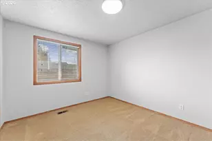 2931 Hollywood Dr NE, Salem, OR 97305 - Photo 20