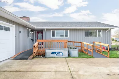 2551 Northlake Ave, Longview, WA 98632 - Photo 2