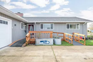 2551 Northlake Ave, Longview, WA 98632 - Photo 2