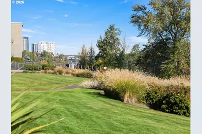 5630 S Riverside Ln #16, Portland, OR 97239 - Photo 38