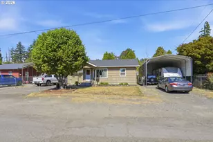 76342 Jasper Dr, Oakridge, OR 97463 - Photo 2