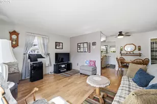 76342 Jasper Dr, Oakridge, OR 97463 - Photo 6