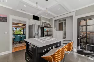 909 Center St, Oregon City, OR 97045 - Photo 8