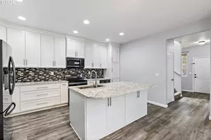 3750 SE Twelve Oaks St, Hillsboro, OR 97123 - Photo 16