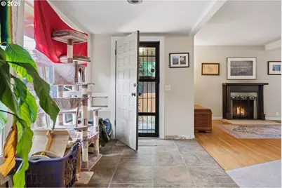1324 NE 79th Ave, Portland, OR 97213 - Photo 2