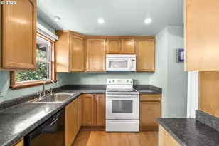 12109 SE 22nd Ave, Milwaukie, OR 97222 - Photo 8