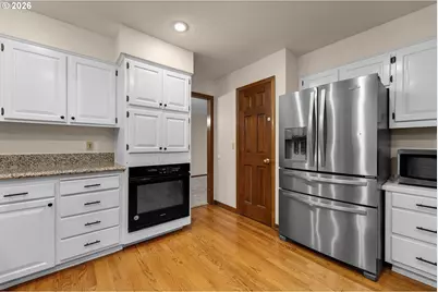 17973 Saint Clair Dr, Lake Oswego, OR 97034 - Photo 10