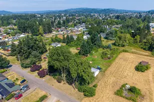505 Hawthorne St, Kelso, WA 98626 - Photo 24