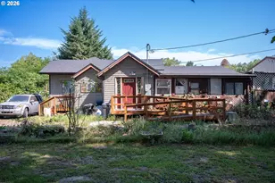 505 Hawthorne St, Kelso, WA 98626 - Photo 2
