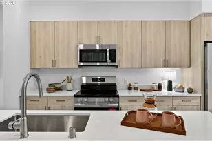 7272 NE Going St, Portland, OR 97218 - Photo 12