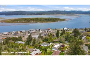 546 W Fir Ave, Coos Bay, OR 97420 - Photo 48