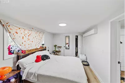 546 W Fir Ave, Coos Bay, OR 97420 - Photo 36