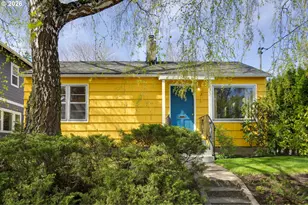 305 SE 75th Ave, Portland, OR 97215 - Photo 2