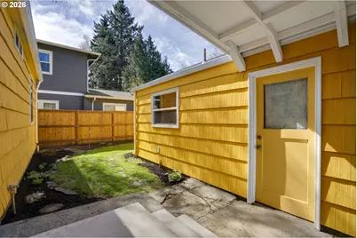 305 SE 75th Ave, Portland, OR 97215 - Photo 28