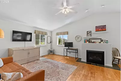 579 S Schooner Creek Rd, Lincoln City, OR 97367 - Photo 10