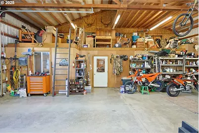 63011 Isthmus Heights Rd, Coos Bay, OR 97420 - Photo 12
