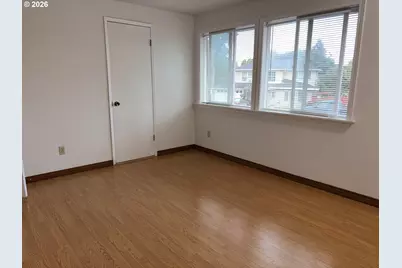 14339 SE Alder Ct, Portland, OR 97233 - Photo 12