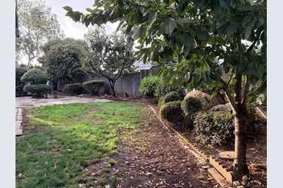 14339 SE Alder Ct, Portland, OR 97233 - Photo 16