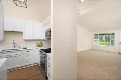 13775 SW Scholls Ferry Rd #3, Beaverton, OR 97008 - Photo 22