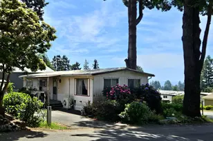 16427 Vista Hills Dr, Brookings, OR 97415 - Photo 2