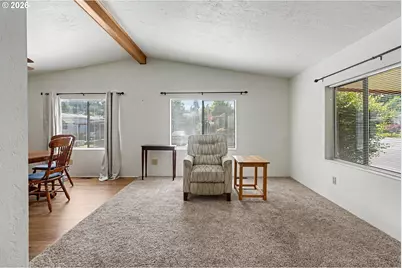 1307 S Water St #2, Silverton, OR 97381 - Photo 8