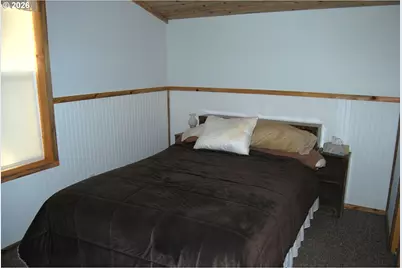 682 Cracker St, Sumpter, OR 97877 - Photo 18