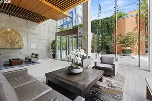 1221 SW 10th Ave, Portland, OR 97205 - Photo 2