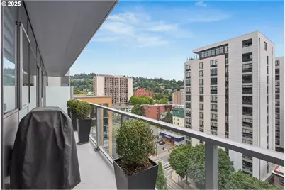 1221 SW 10th Ave #1110, Portland, OR 97205 - Photo 12