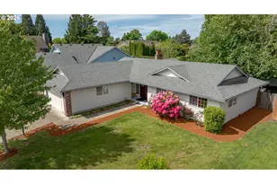 2835 NE Leathers Ln, McMinnville, OR 97128 - Photo 2