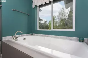 492 SW 15th Ave, Canby, OR 97013 - Photo 18